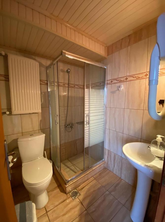 To Panorama Hotell Ágrafa Eksteriør bilde